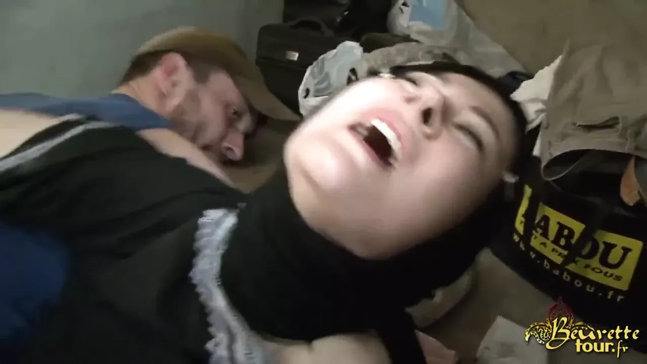 American Boy Hard Woman Involved In A Group  Inside A Private Garage